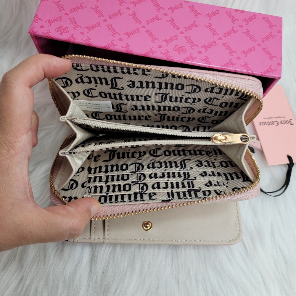 Juicy Couture Pink Diamond Multicompartment Wallet. - Picture 5 of 7